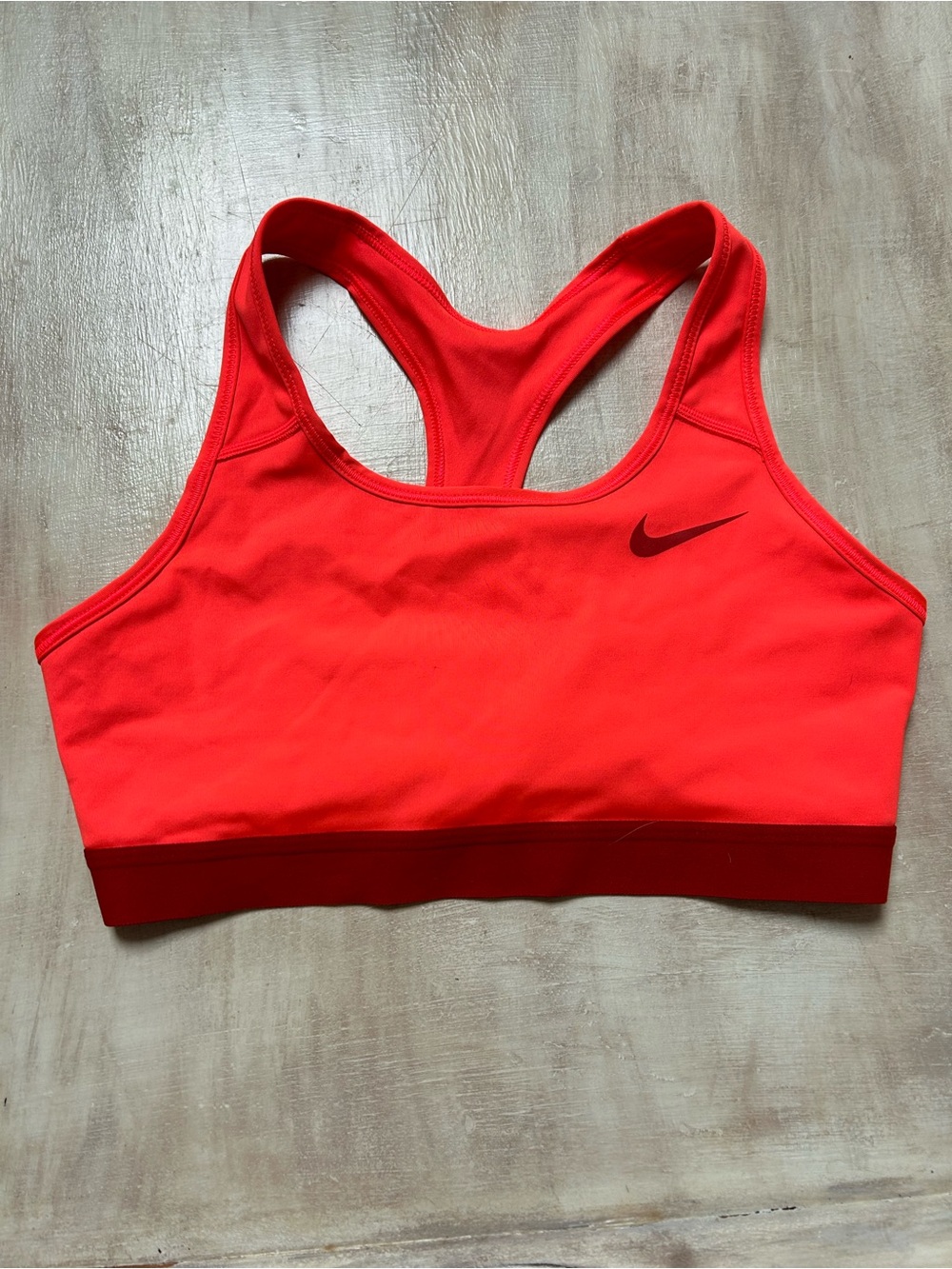 Nike BUNDLE Women's Racerback Sports Bra’s size medium - Picture 4 of 8